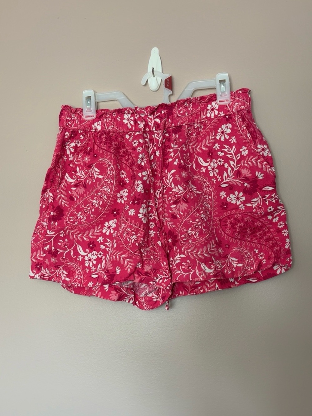 LOFT Pink Paisley Elastic-Waist High-Rise Shorts